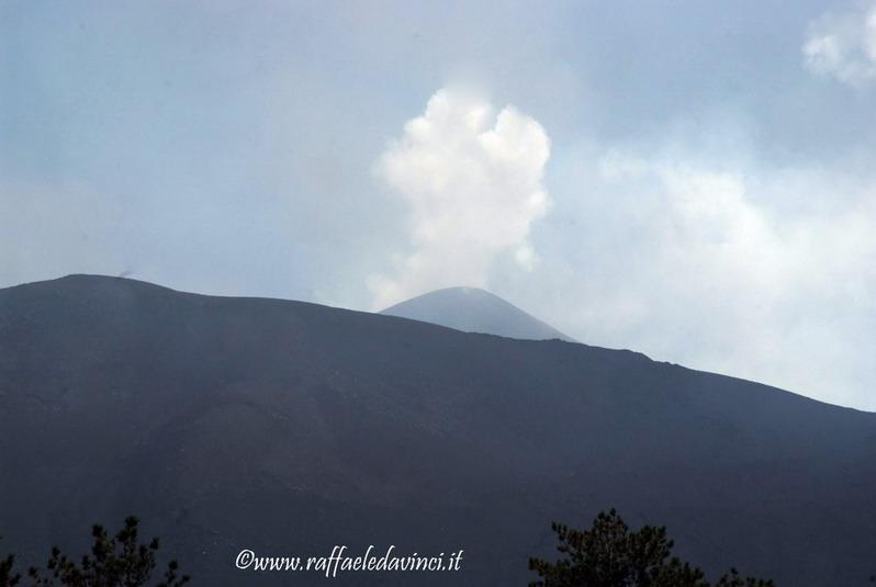 Etna1. 17mag08 (175)_ridimensionare_ridimensionare.jpg